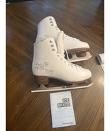 Bladerunner Size 9 Ice Diva Women’s Ice skates   - $117.18 CAD