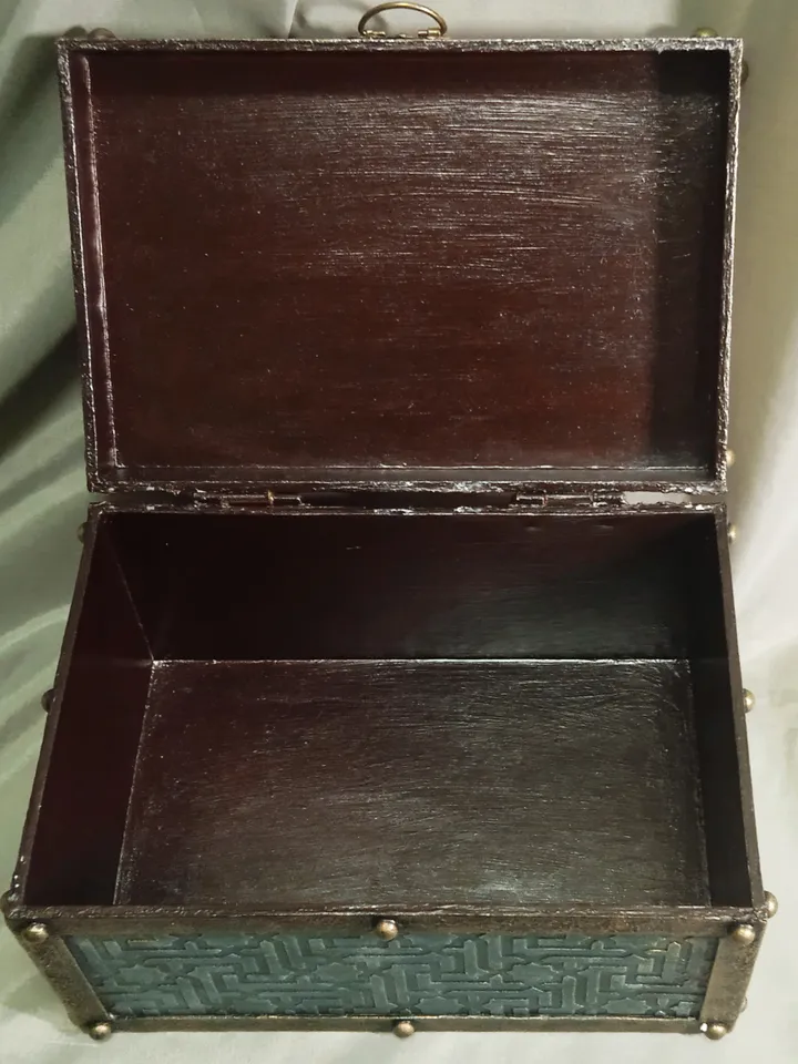 Item image 4