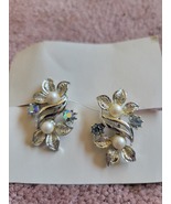 A Pair of Pretty Earrings item 101 - $55.00