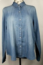 Chelsea &amp; Violet Blue Chambray Pearl Snap Split Back Roll Tab Sleeve Shirt Sz M - $39.26