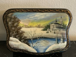 Fedoskino Russian Hand Painted Winter Church Scene Black Lacquer Box - £98.90 GBP