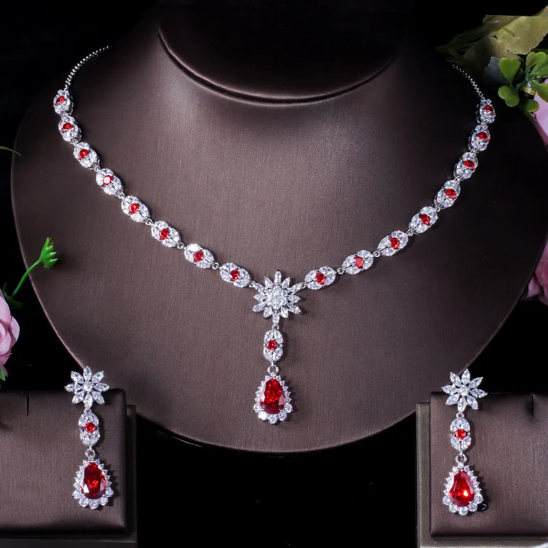 Elegant White Gold Color Flower Water Drop Women Party Wedding Necklace and Earr - £39.63 GBP