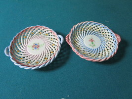 SPANISH majolica POTTERY Vanity dishes hand made in Spain, 5 1/2&quot; diam [75] - £35.50 GBP