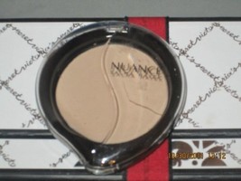 NUANCE/SALMA HAYEKFLAWLESS COVERAGE MINERAL FOUNDATION #225 LIGHT/MEDIUM... - £15.32 GBP