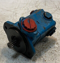 Vickers Hydraulic Pump 1&quot; Shaft 11-Spline 18mm Dia. 02-143429-4, V10NF, ... - £118.02 GBP