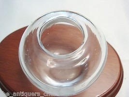 Round Crystal vase, 3 1/2&quot; tall Signed and numbered [8] - $29.69