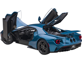 2017 Ford GT Liquid Blue Metallic 1/12 Model Car by Autoart - £402.18 GBP