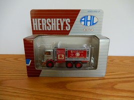 1991 AHL Hershey&#39;s Sweets &amp; Treats die cast 1:64 scale delivery truck NIB - £14.15 GBP