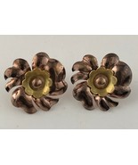 Courtly Vintage Flower 2 tone Screw back Earrings 1/20 12 Karat Gold Filled - $40.62 CAD