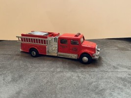 Road Champs 64605 St Louis Engine Company No. 2 Fire Truck 1:64 DieCast - $17.82