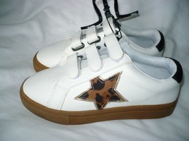 Wonder Nation Girls Triple Strap Sneakers Size 5 White W Leopard Star NEW - £14.07 GBP