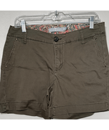 One 5 One Women&#39;s Olive Casual Shorts - $252.10 MXN