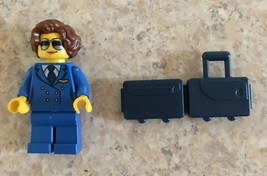Lego City Female Pilot Minifigure - cty0947` - New - £4.55 GBP