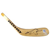 Ryan Reaves New York Rangers Auto Hockey Stick Blade Beckett Signed Memorabilia - £116.05 GBP