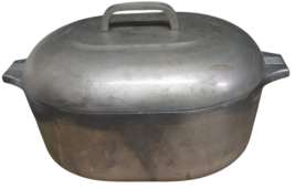 Vintage GHC Magnalite 8 Qt./ 7.5 Liters Roaster 12 3/4” X 10” X 4.5” - $143.50