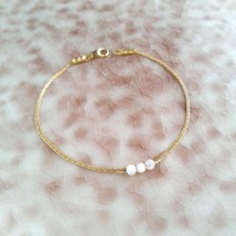 Gold filled mother of pearl beaded bracelet,minimalist everyday dainty bracelet, - £31.12 GBP
