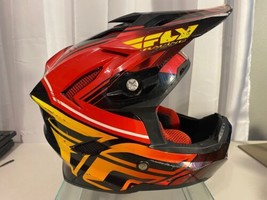 Fly Racing Y/M 49.50 CM Red/Orange Black racing Style Helmet - £35.02 GBP