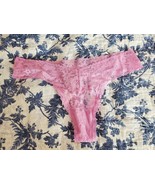 Victoria’s SecretTHONG/STRING Size M - $111.90 MXN