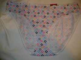 Secret Treasures Cotton Bikini Panty Size Large (7) White W Pink Blues - $8.79