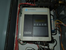 Allen Bradley 1305-BA03A 0.75kW 1HP 2.3A 3PH 460V VFD Used - $100.00