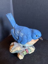 Vintage masterpiece perched bluebird figurine stunning - $12.55