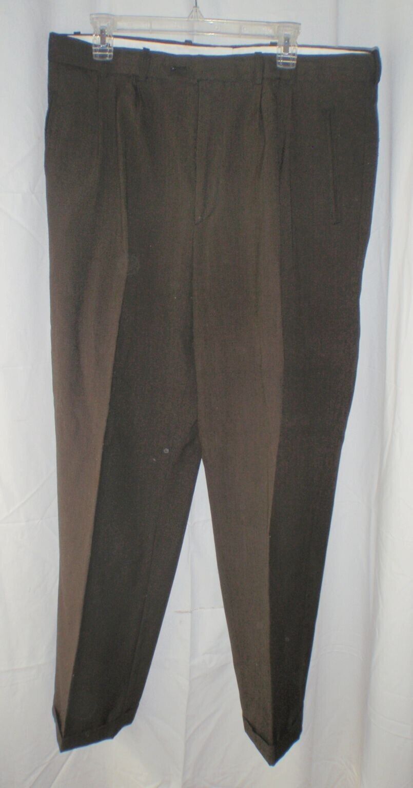 STANLEY BLACKER Mens 38 X 32 Cuffed Pleated Pants - $10.99