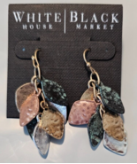 White House Black Market French Wire Dangle Earrings Hammered Dangles - $326.36 MXN