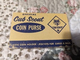 VINTAGE ORIGINAL 1960&#39;S CUB SCOUT COIN PURSE - IN ORIGINAL BOX - $18.80