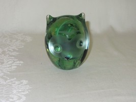 Vintage Kerry Art Glass Owl Paperweight Figurine Ireland Green Swirl Etched Face - £31.84 GBP