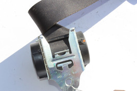2008-2010 MINI COOPER PASSENGER RIGHT REAR SEAT BELT   R1394 image 6