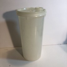 Vintage Tupperware 261-5 Beverage/Storage Juice Container With Lid Flip-Top Seal - £6.43 GBP