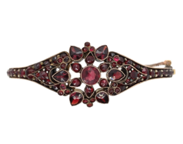 Genuine Natural Bohemian Garnet Bangle Bracelet with Rosette Center (#J7... - $561.94 CAD