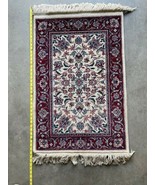   Hand Knotted Pakistani Wool and Silk Area Rug 3.6&#39; x 2&#39;  No Pets No Sm... - $266.31