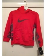 NWT NIKE Boys Size 4 Therma Fit RED Hoodie Retails 44 - $244.42 MXN