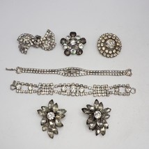 Lot of 4 Costume Jewelry Rhinestone Brooch 1950&#39;s - £35.09 GBP