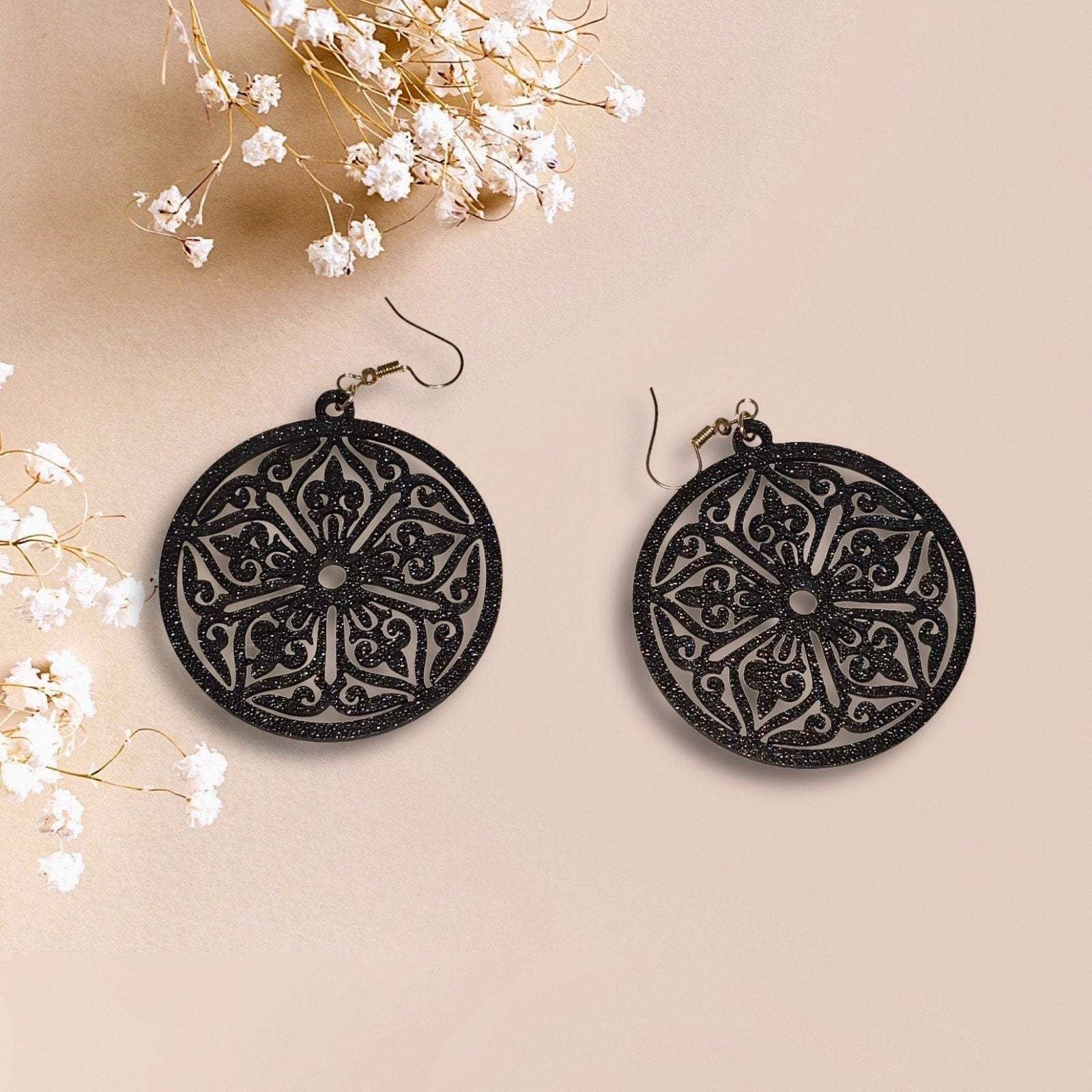 Chic Fleur De Lis Dangle Earrings - Handcrafted 3D Printed Design