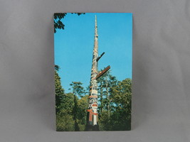 Vintage Postcard - World&#39;s Tallest Totem Pole Beacon Hill - Wright Every... - £11.71 GBP