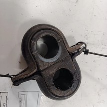 Hyundai Elantra Sway Bar Bushing Mounting Bracket  2017 2016 2015 2014 2013 - $34.65 CAD