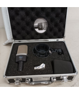 AKG C214-Y4 Condenser Microphone, Side-Address Type - $5,904.96 MXN