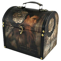Twilight New Moon Vintage Carrying Case Jacob &amp; Dreamcatcher - £48.73 GBP
