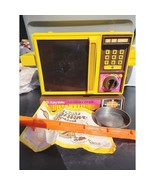 TESTED GOOD Vintage 1978 Betty Crocker Easy Bake Mini Wave Oven Kenner - $28.04