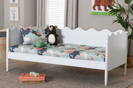 Whitby Modern White Wood Twin Daybed with Scalloped Edges - $9,742.71 MXN