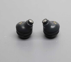 Samsung Galaxy Buds FE SM-R400 Wireless Earbud Headphones - Graphite image 4