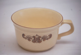 Old Vintage Pfaltzgraff Stoneware Cup w Flat Handle Village Pattern 2-1/2&quot; ~ USA - £7.00 GBP