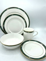 Lenox Kelly Green Dubut Collection 5-Piece Place Setting Green 24K Gold Trim - £110.38 GBP