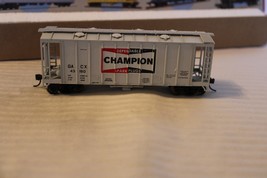 HO Scale Walthers, 40&#39; Covered Hopper Champion, Gray #43160 Built - £40.09 GBP