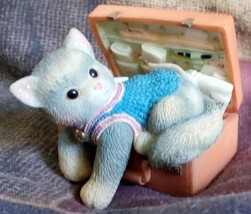 Vintage Calico Kittens Figurine &quot; A hug a day packs your troubles away See Pic - £9.13 GBP