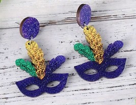 Feather Mask Style Earrings Mardi Gras Style Acrylic Jewelry - £7.47 GBP