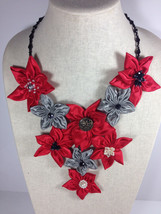 Handmade Statement Necklace Daisy Flower V-Shape Red Gray Crystal Chain - £31.64 GBP