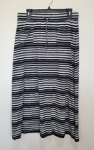 Black &amp; White Stripe T by Talbots Skirt Sz Medium Petite MP Elastic Waist - $214.83 MXN